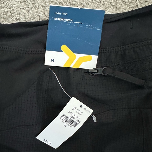 NWT Old Navy athletic shorts - Picture 3 of 4